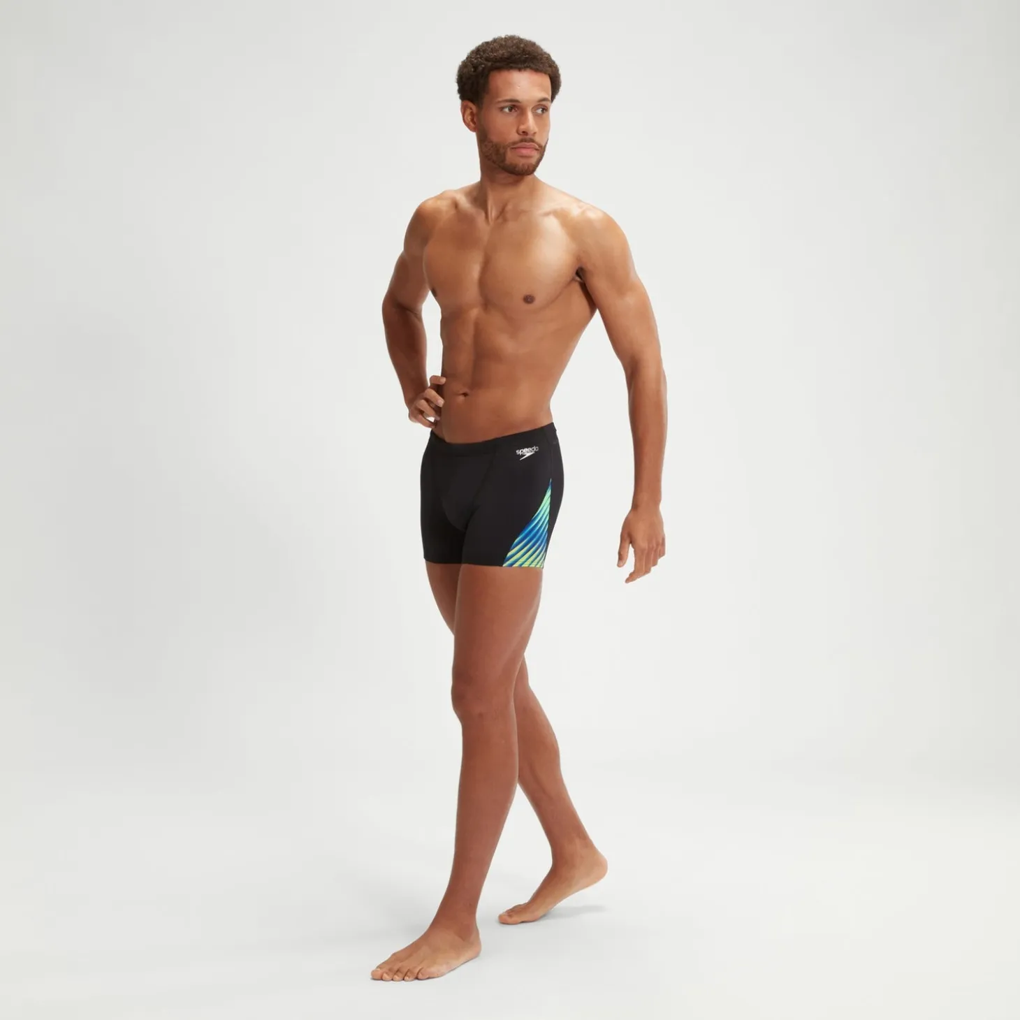 Men's Allover Digital V-Cut Aquashort Black/Blue