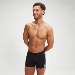 Men's Allover Digital V-Cut Aquashort Black/Blue