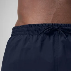 Men's Essentials 16